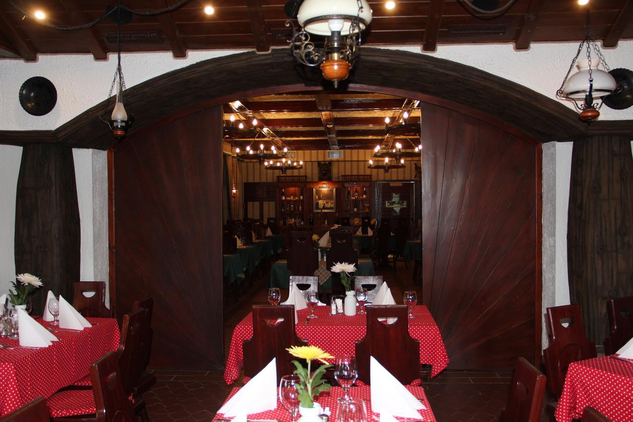 Karikas Hotel Hajdúszoboszló Екстериор снимка
