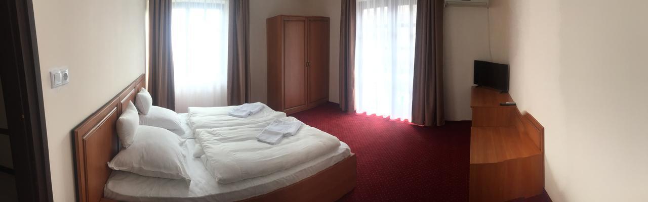Karikas Hotel Hajdúszoboszló Екстериор снимка