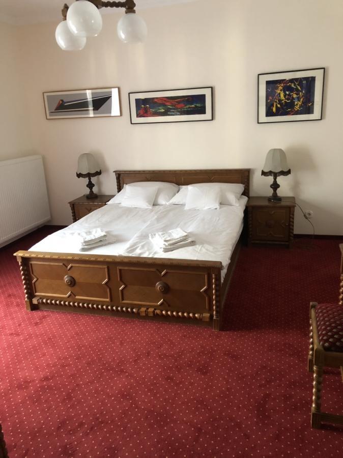 Karikas Hotel Hajdúszoboszló Екстериор снимка