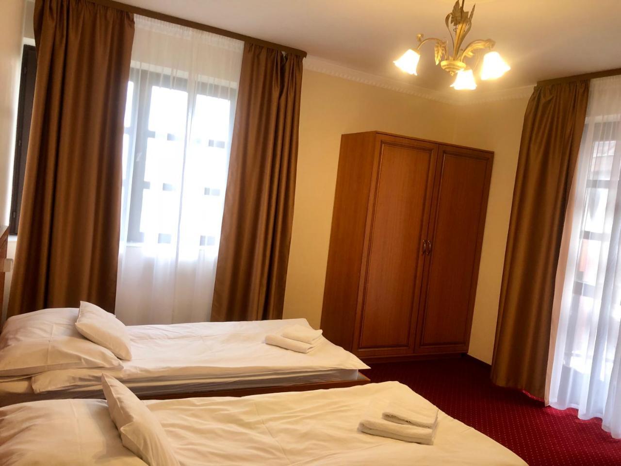 Karikas Hotel Hajdúszoboszló Екстериор снимка