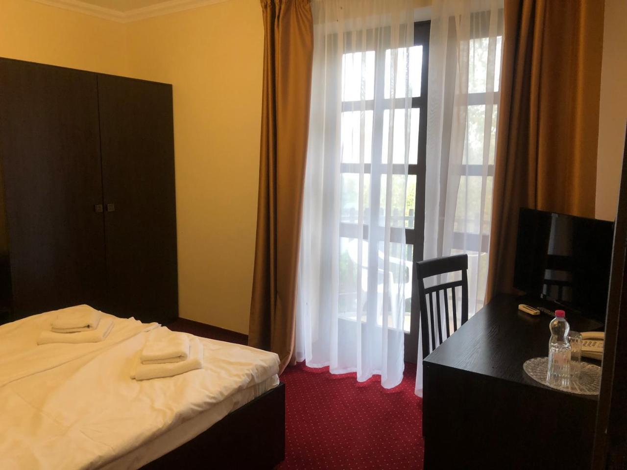 Karikas Hotel Hajdúszoboszló Екстериор снимка
